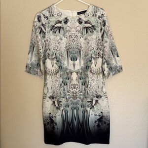 Elegant Black and White Long Sleeve Dress